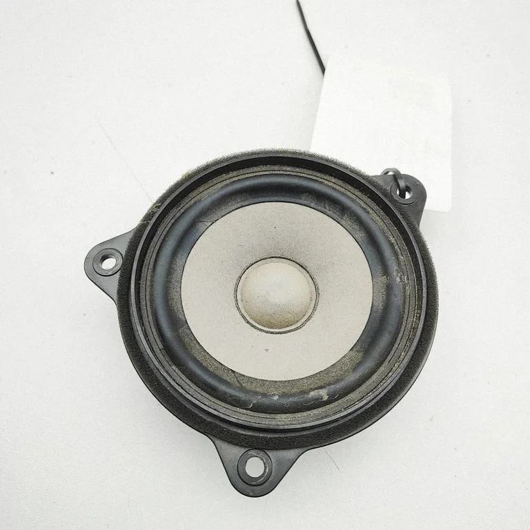 Skaļrunis panelī 14A035415A