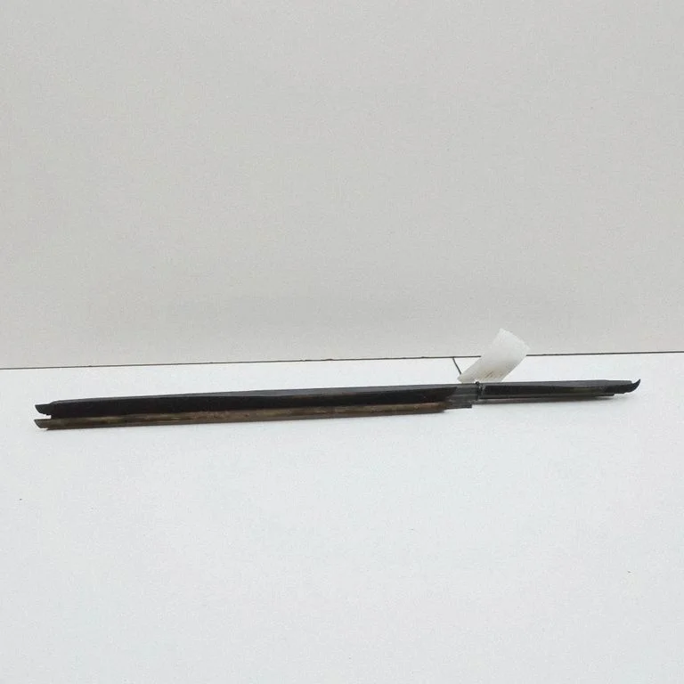 Rear door glass trim molding – BMW 5 Series G30 G31 G38 (2016-)