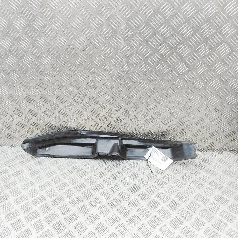 Fender end trim – Volvo S90, V90 (2016-)