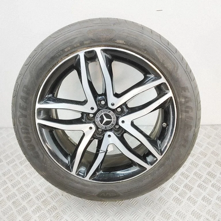 R18 vieglmetāla disks (-i) A1564010100