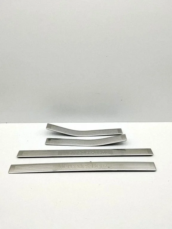 sill trim set (inner) A2126861136