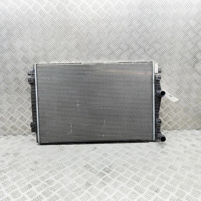 Dzesēšanas šķidruma radiators – Audi Q3 F3 (2018-2025)