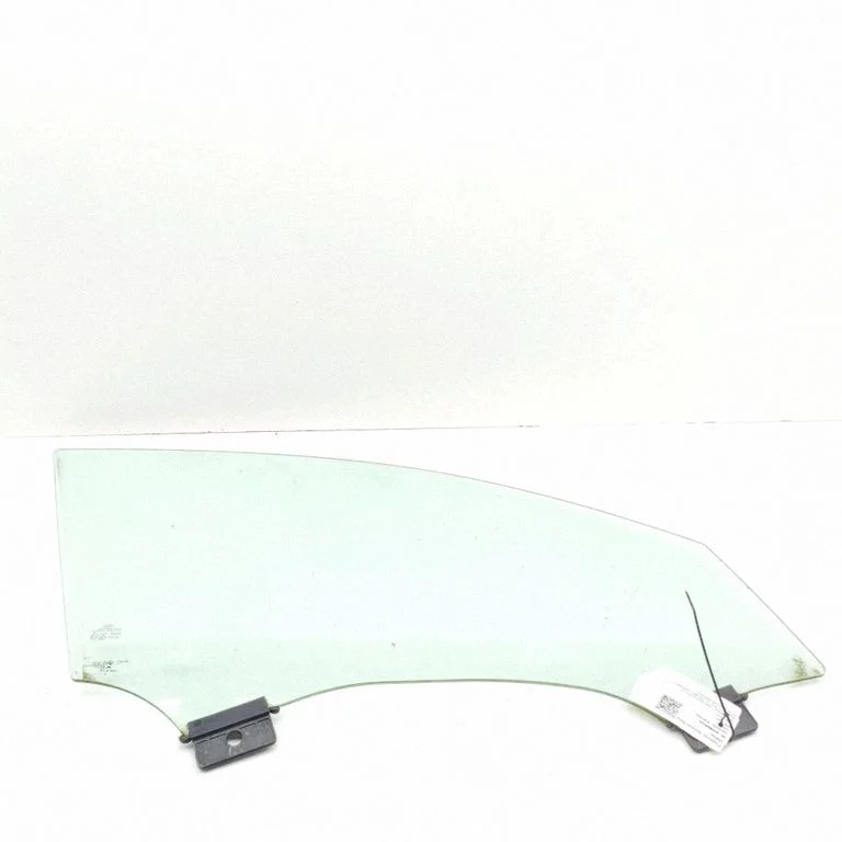 Front door window glass four-door 4G0845022C