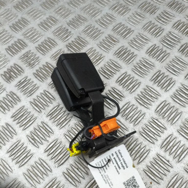 Keskmise turvavöö pannal (tagumine) 32239901