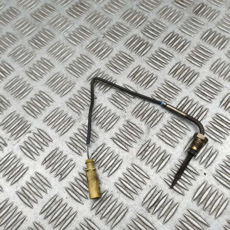 Oil temperature sensor 4G0906088AJ