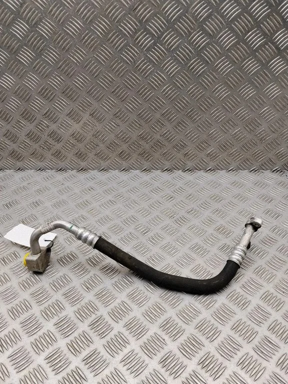 Air conditioning (A/C) pipe/hose – Mercedes-Benz E-Class W212 (2009-2016)