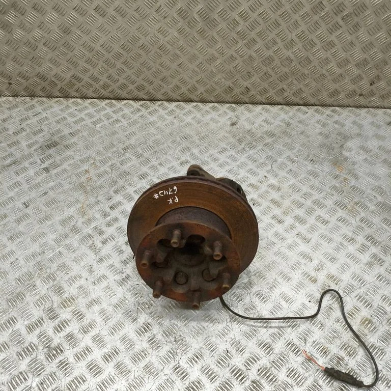 Front wheel hub 5801564653