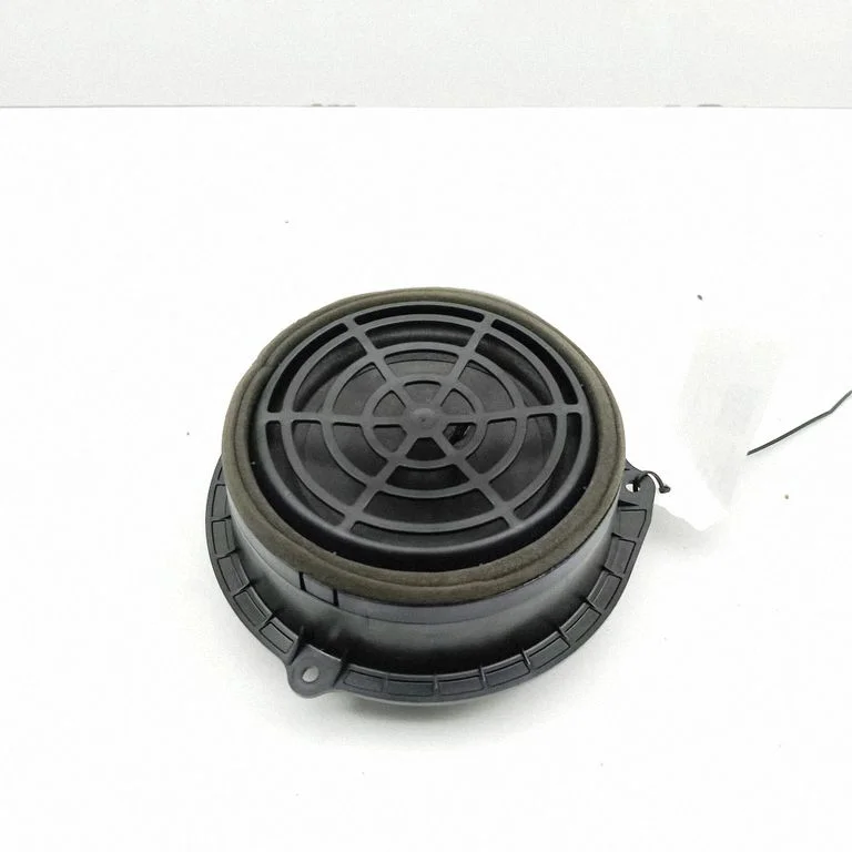 Rear door speaker – Audi A6 S6 C7 4G (2011-2018)