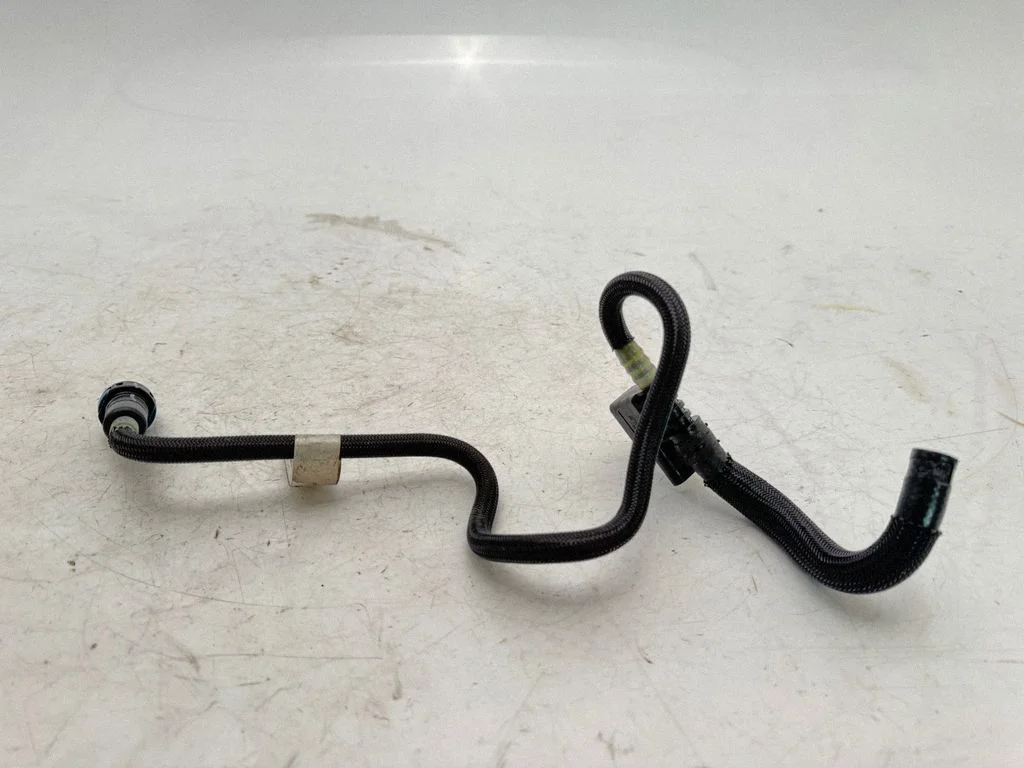 Fuel main line pipe 7823397