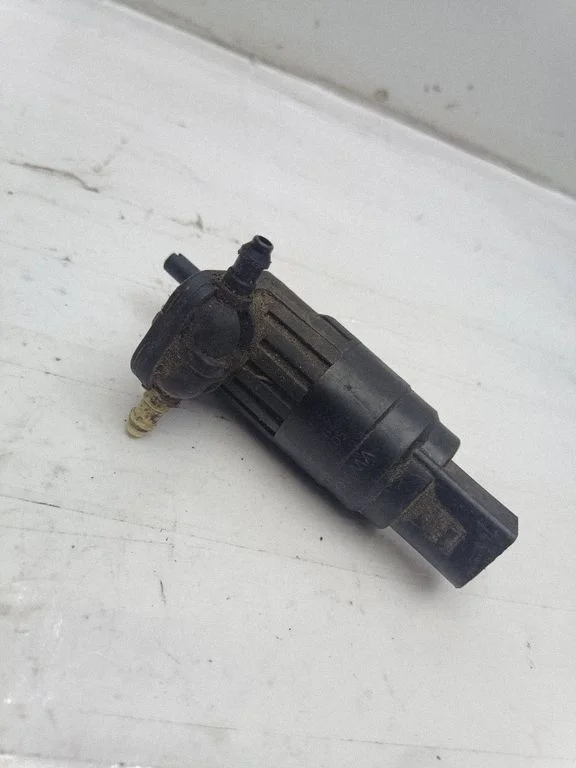 Pompka spryskiwacza szyb – Audi A3 S3 8P (2003-2012)