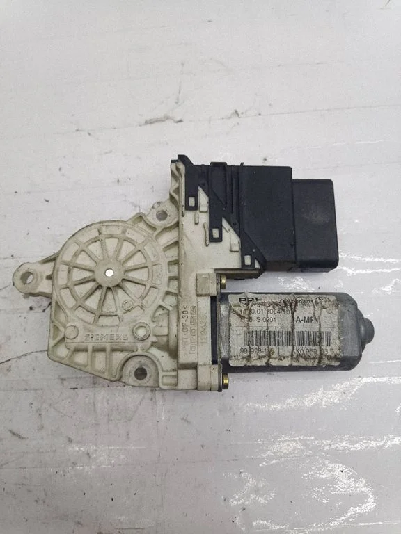 Front door window regulator motor 1K0959793B