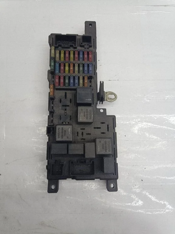 Fuse module 8637841