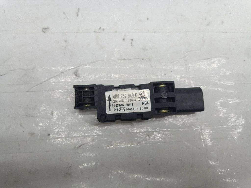 Airbag deployment crash/impact sensor 4B0959643E