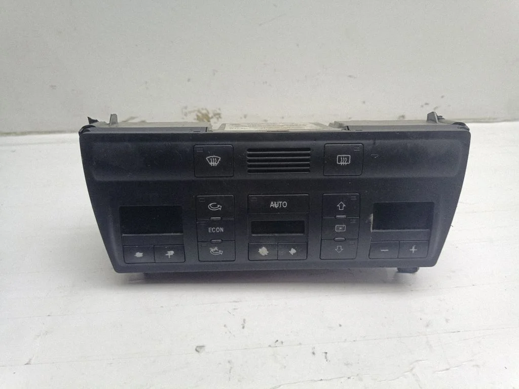 Climate control unit 0208H018