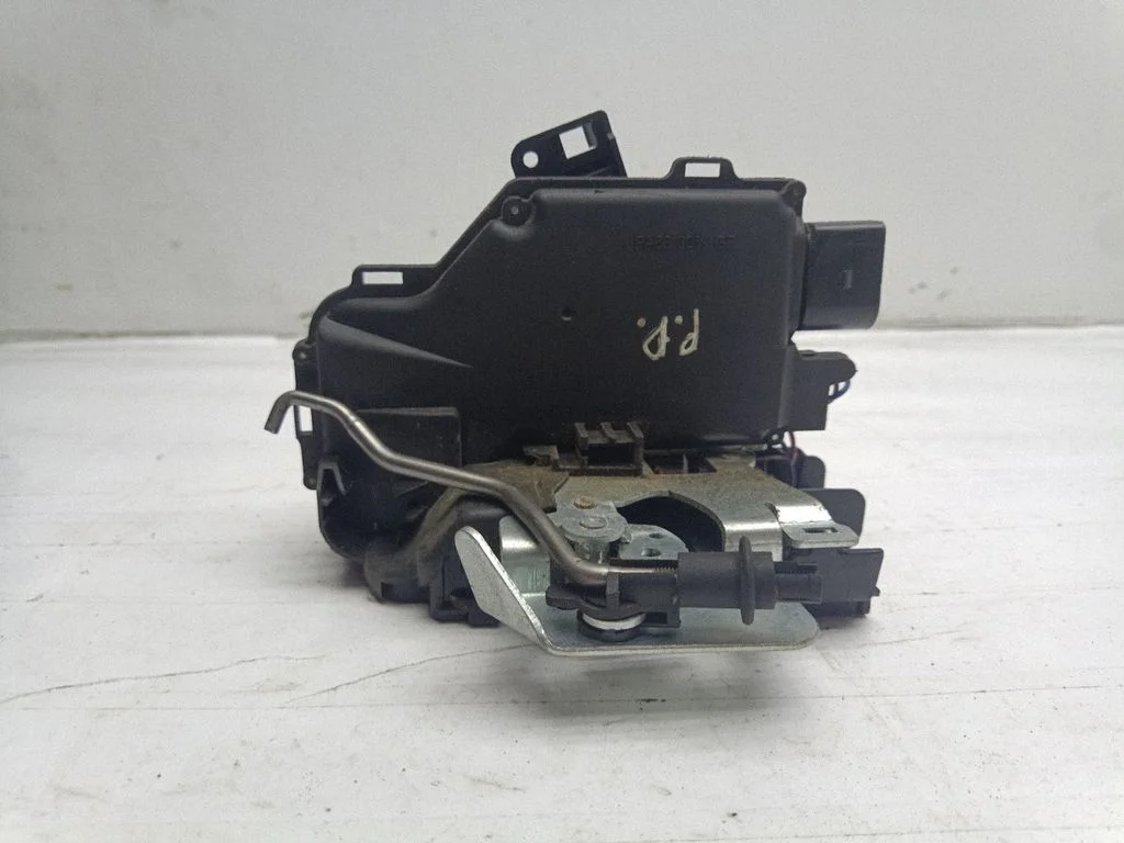 Front door lock 601025025422P
