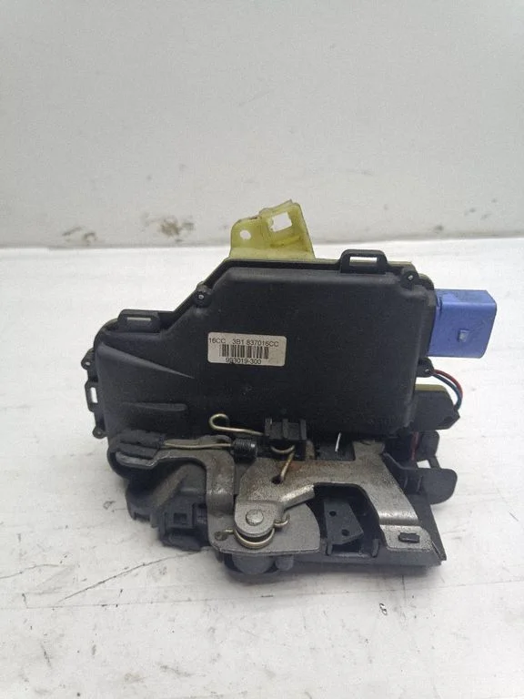 Front door lock 3B1837016CC