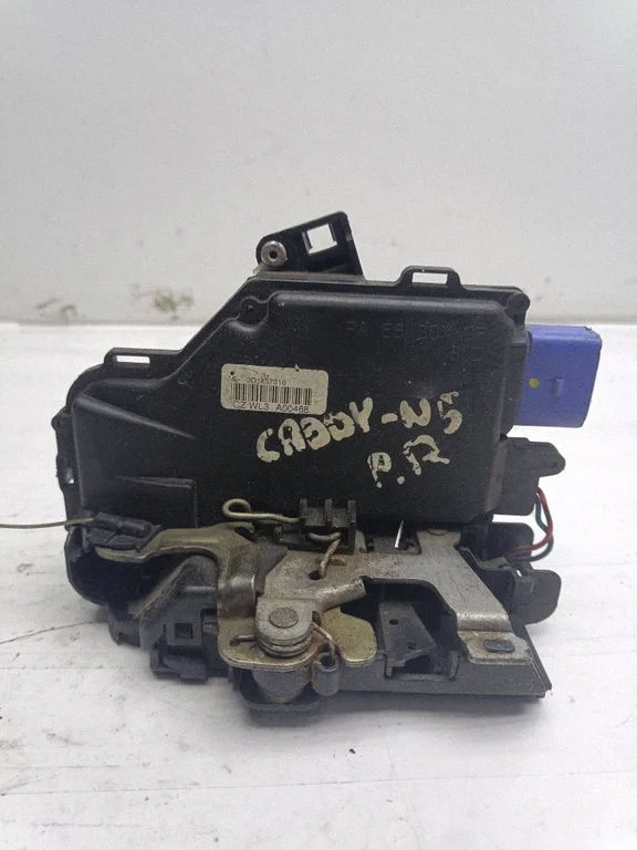Esiukse lukk PA6630