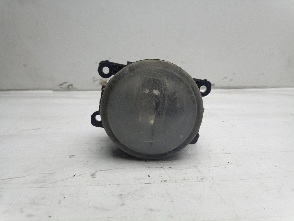 Front fog light 89210094