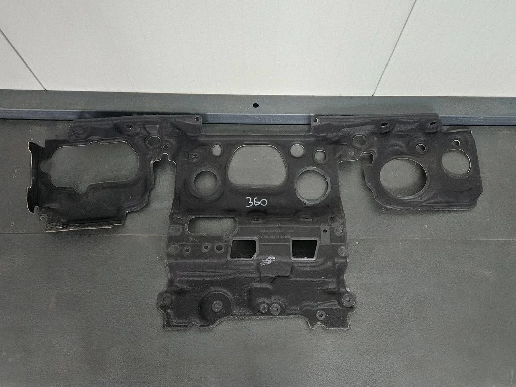 Wygłuszenie grodzi – Mercedes-Benz EQE x294 (2022-)