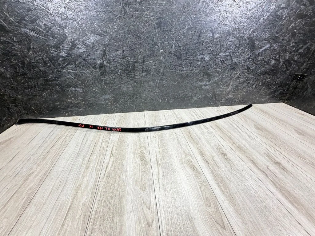 Roof trim bar molding cover – Mercedes-Benz C-Class AMG W204 (2007-2014)