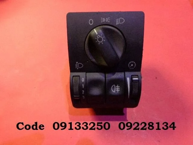 Light switch 09133250