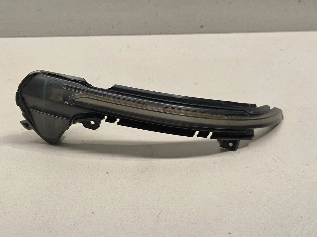 Suunatuli peeglis – Audi A6 S6 C7 4G (2011-2018)