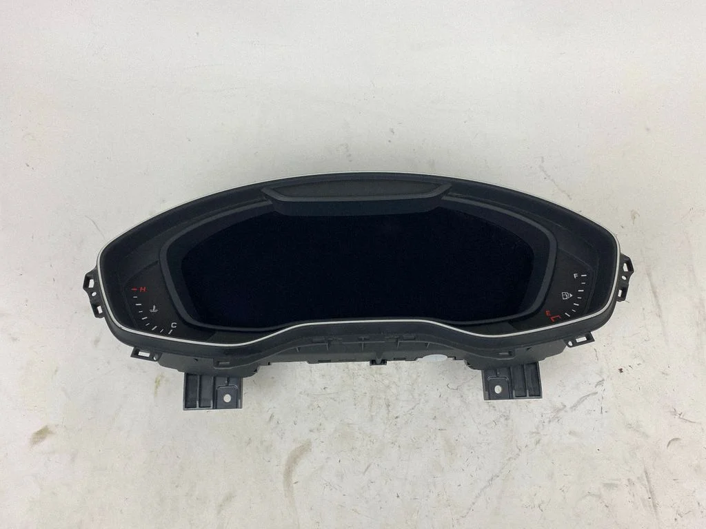 Speedometer (instrument cluster) 8W5920890D