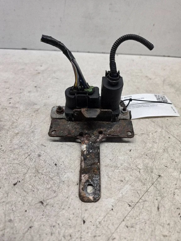 Glow plug pre-heat relay GX7312B533AC