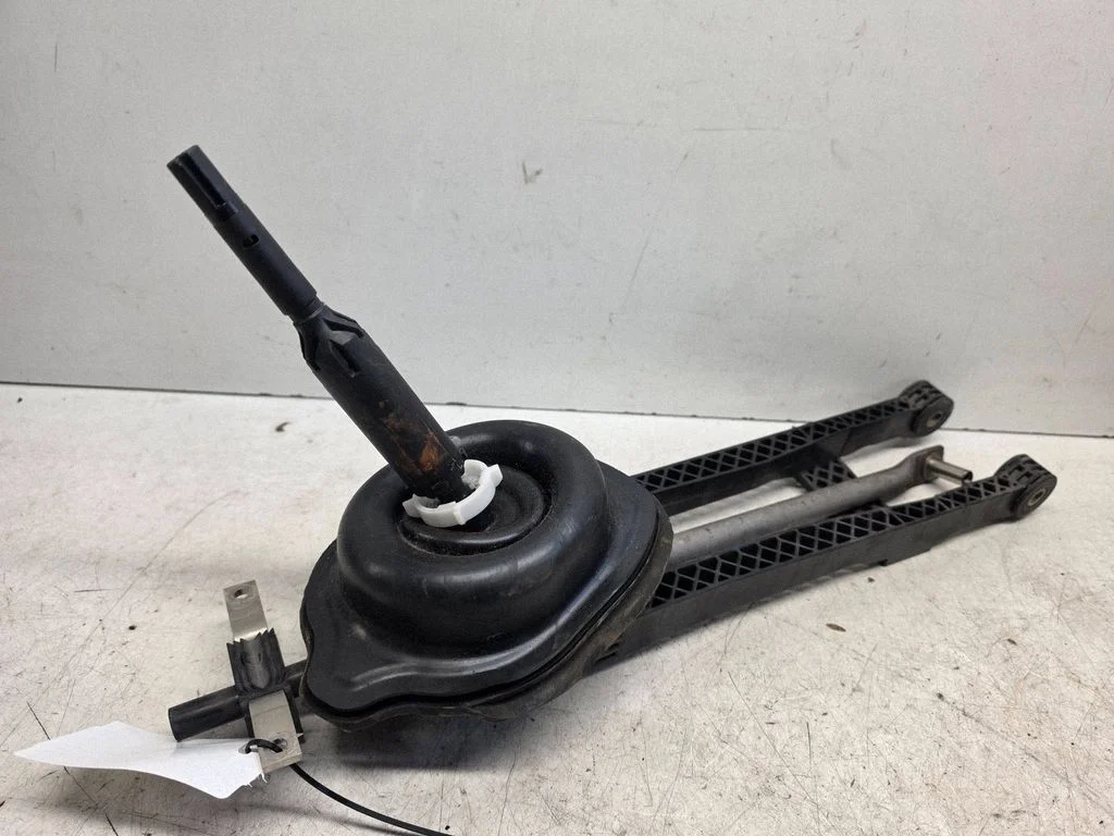Gear selector mechanism 222218