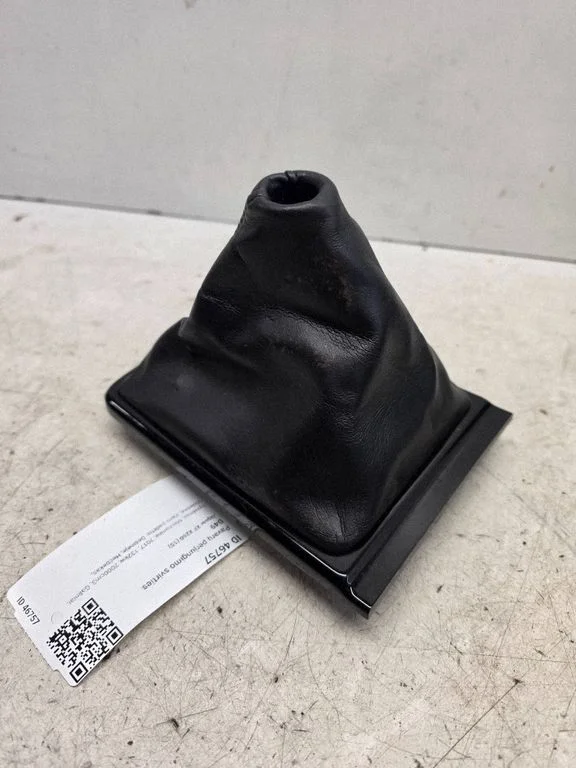 Gear lever shifter trim leather/knob GX737C455A