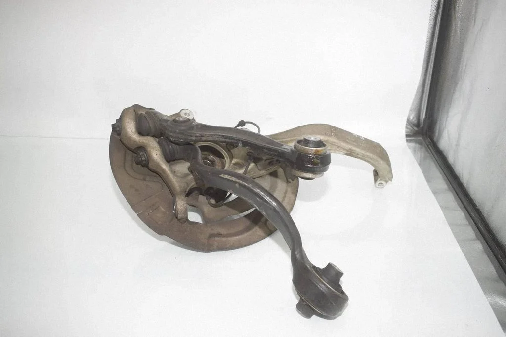 Front wheel hub 6869869