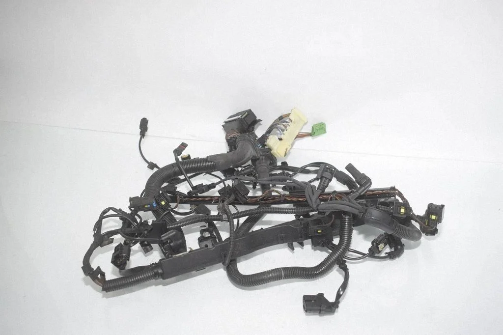 Engine installation wiring loom 8513556