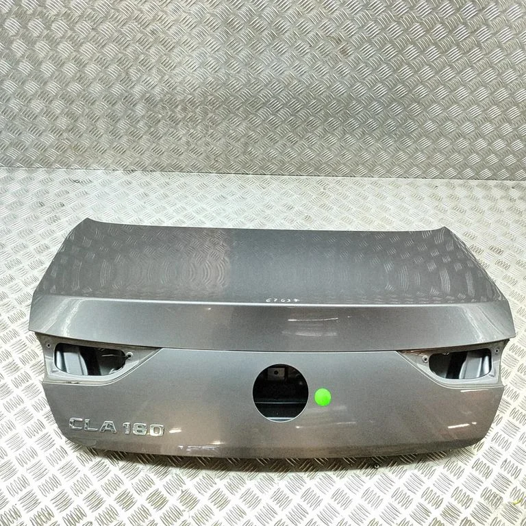 Aizmugurējais vāks (bagāžnieka) A1187500600