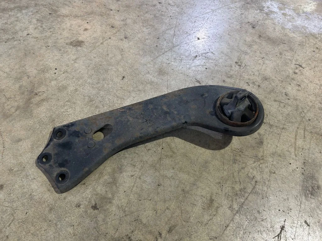 Rear upper control arm/wishbone 55270H3000QQH