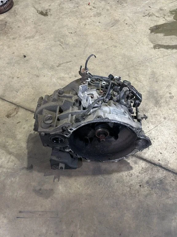 Manual 6 speed gearbox WGJ6