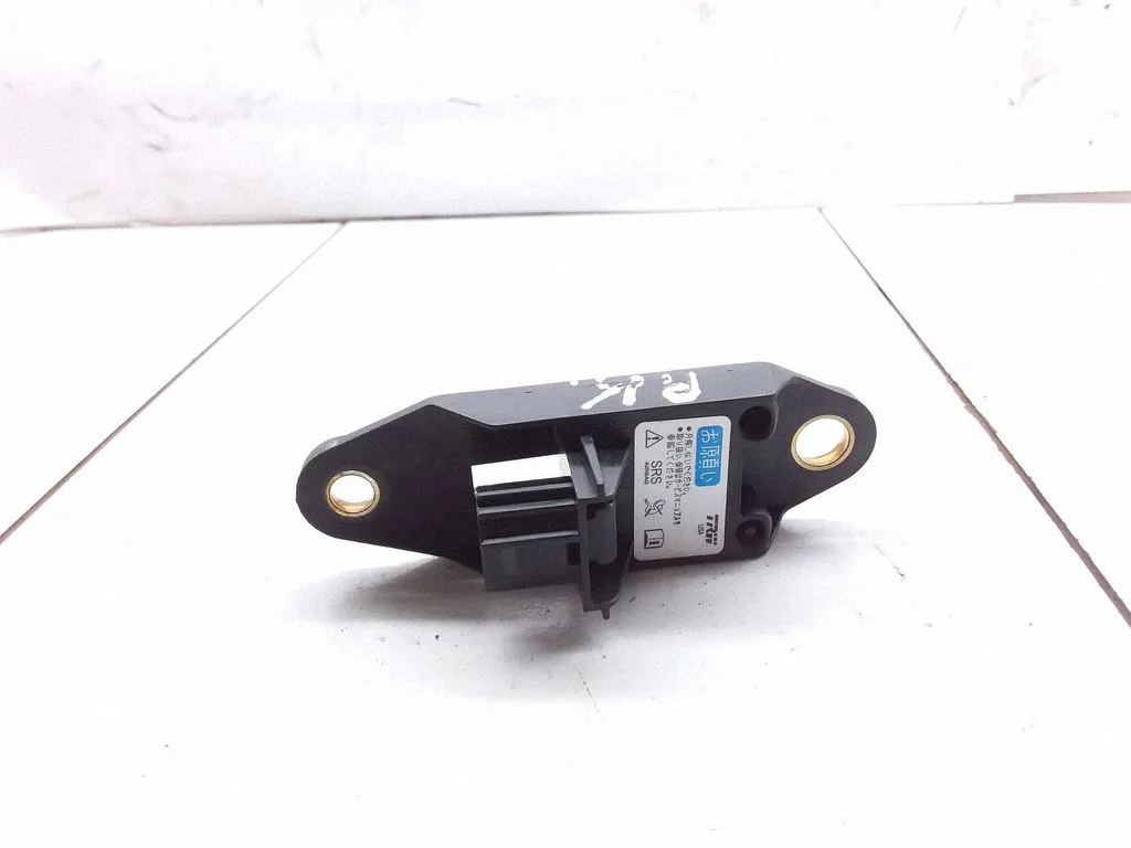 Airbag deployment crash/impact sensor – Honda Accord (2003-2007)