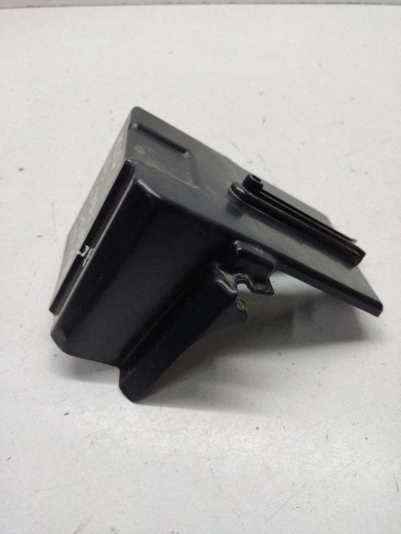 ABS pump bracket – Opel Mokka X (2019-)