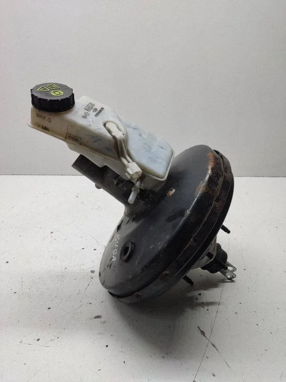 Brake booster – Ford Kuga I (2008-2012)