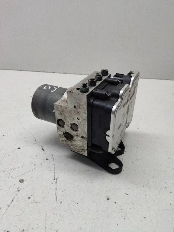 Pompa ABS 4M6907379AE – Audi RS Q8 (2019-)