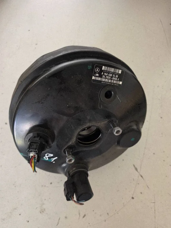 Brake booster – Mercedes-Benz ML-Class W164 (2005-2011)