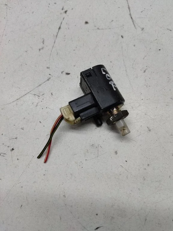 Piduripedaali andur – Toyota Corolla E120 E130 (2004-2007)