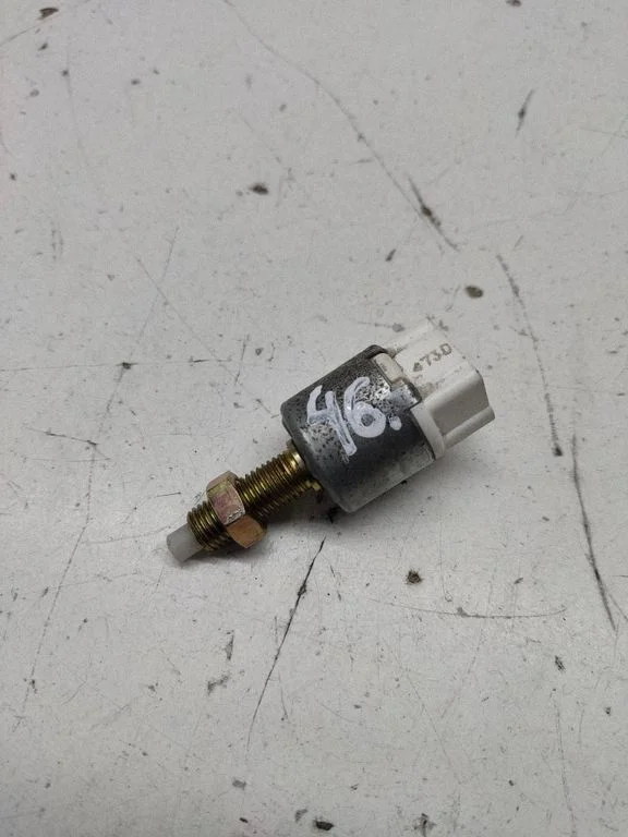 Piduripedaali andur – Toyota Corolla E120 E130 (2004-2007)