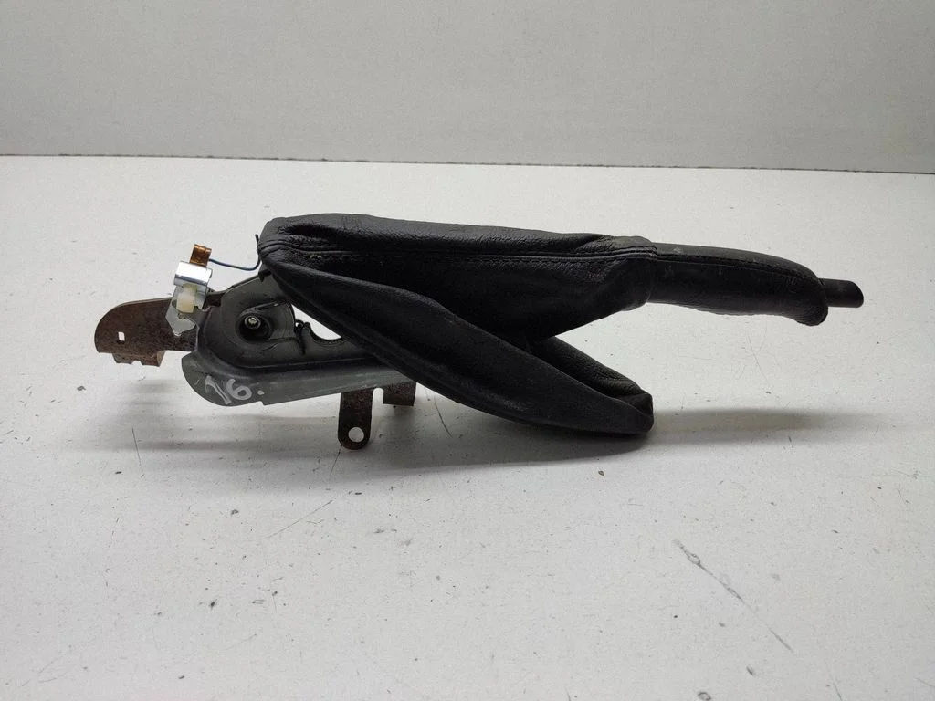 Handbrake/parking brake lever assembly – BMW 3 Series E46 (1998-2005)