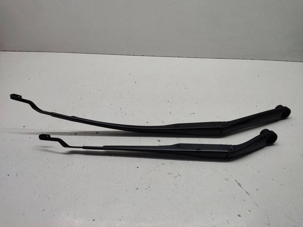 Windshield/front glass wiper blade – KIA Ceed (2018-)