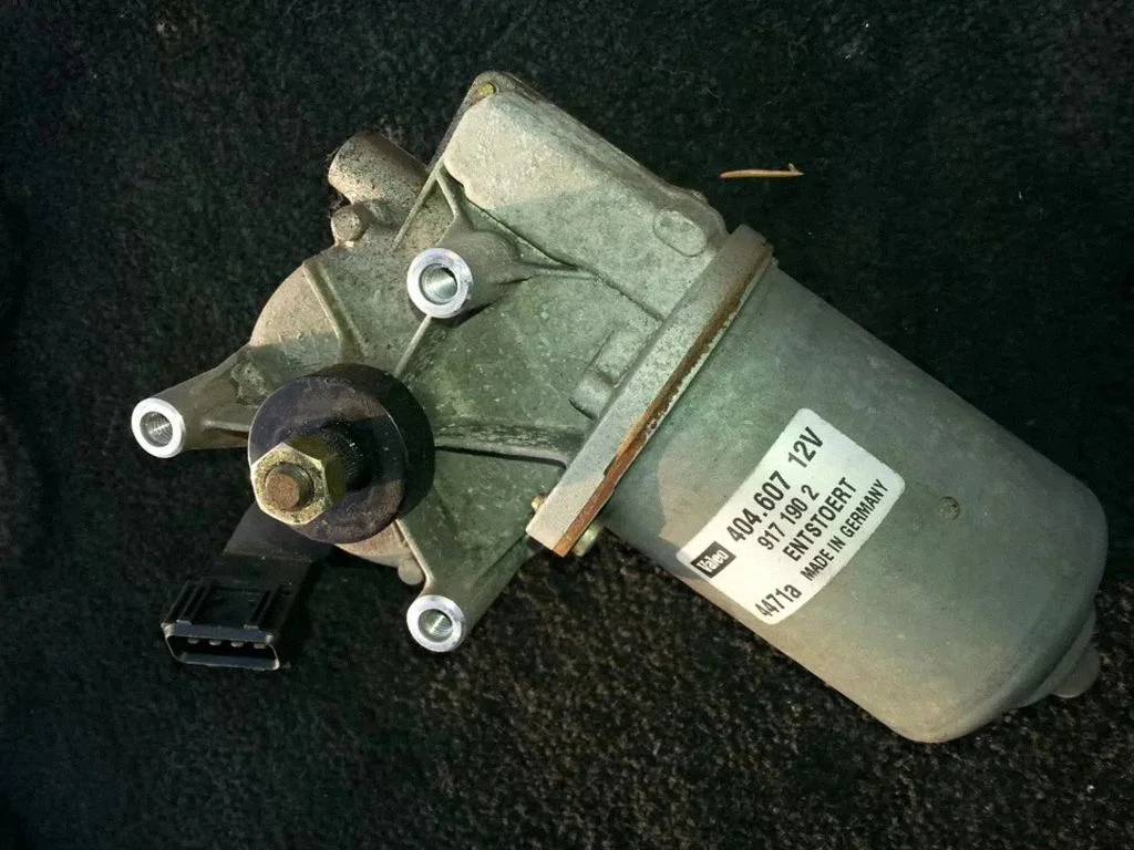 Wiper motor 9171902