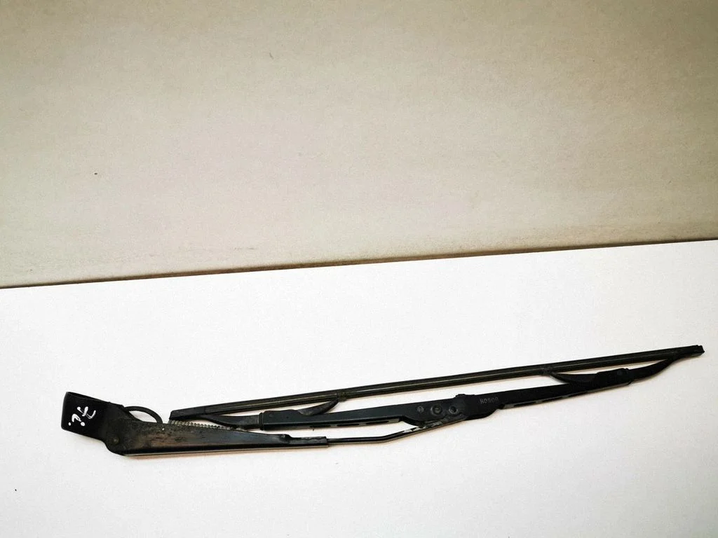 Rear wiper blade