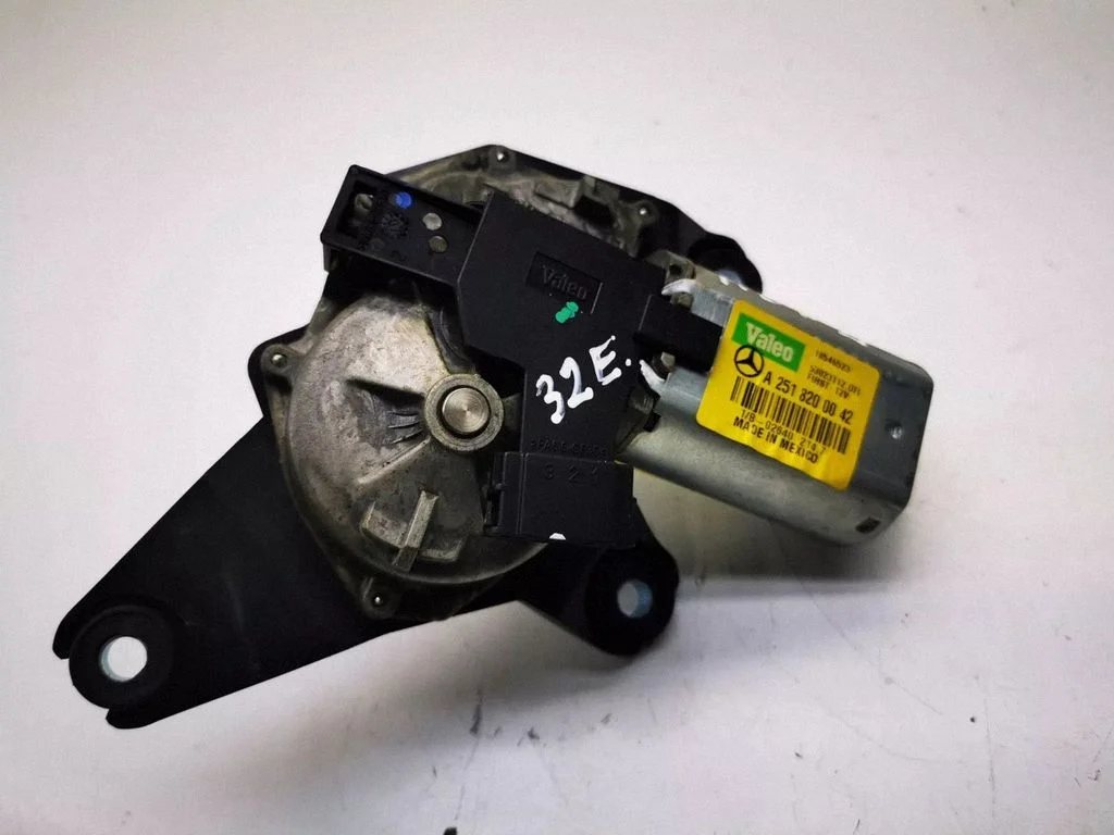 Rear window wiper motor – Mercedes-Benz R-Class W251 (2005-2013)