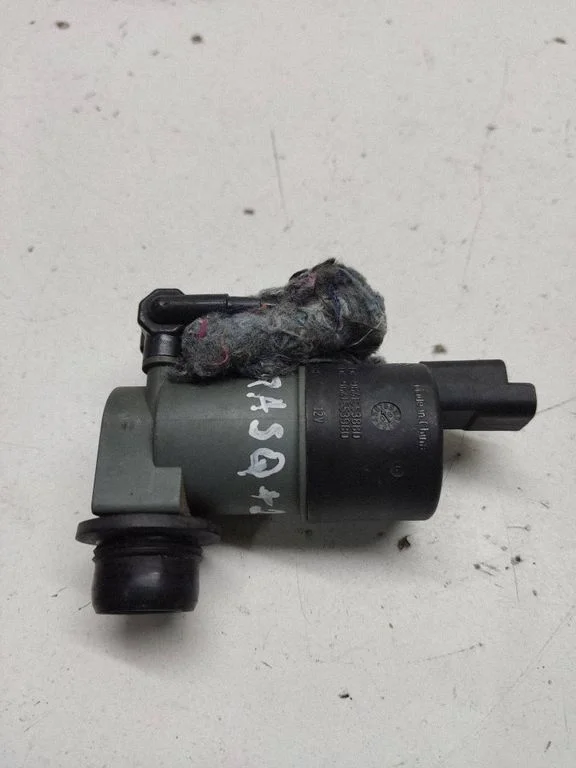 Klaasipesuvedeliku pump (klaaside) 9641553880