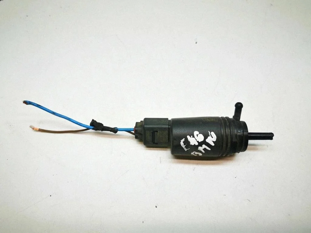 Windscreen/windshield washer pump 8377612