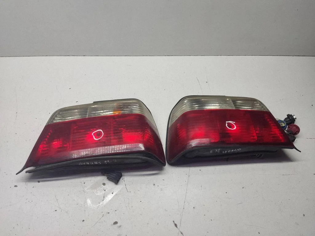 Rear/tail lights